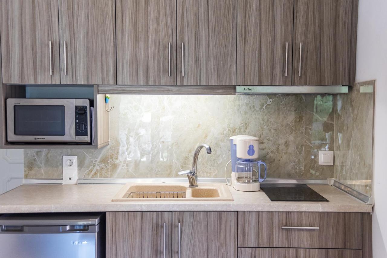 קאבוס Olive Grove Beachfront Apartments & Seaview Suites (Adults Only) מראה חיצוני תמונה
